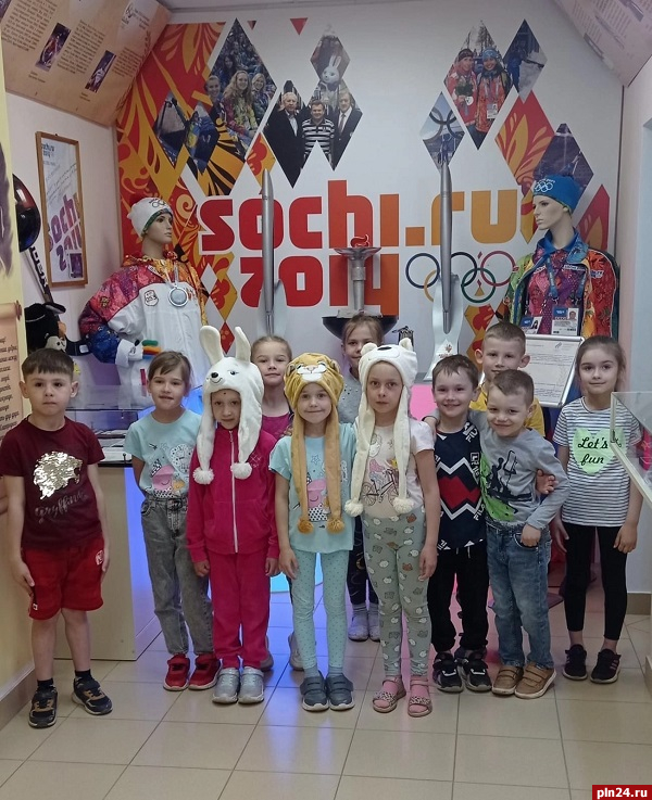 «Юные олимпионики» посетили музей спорта Псковского края в Великих Луках