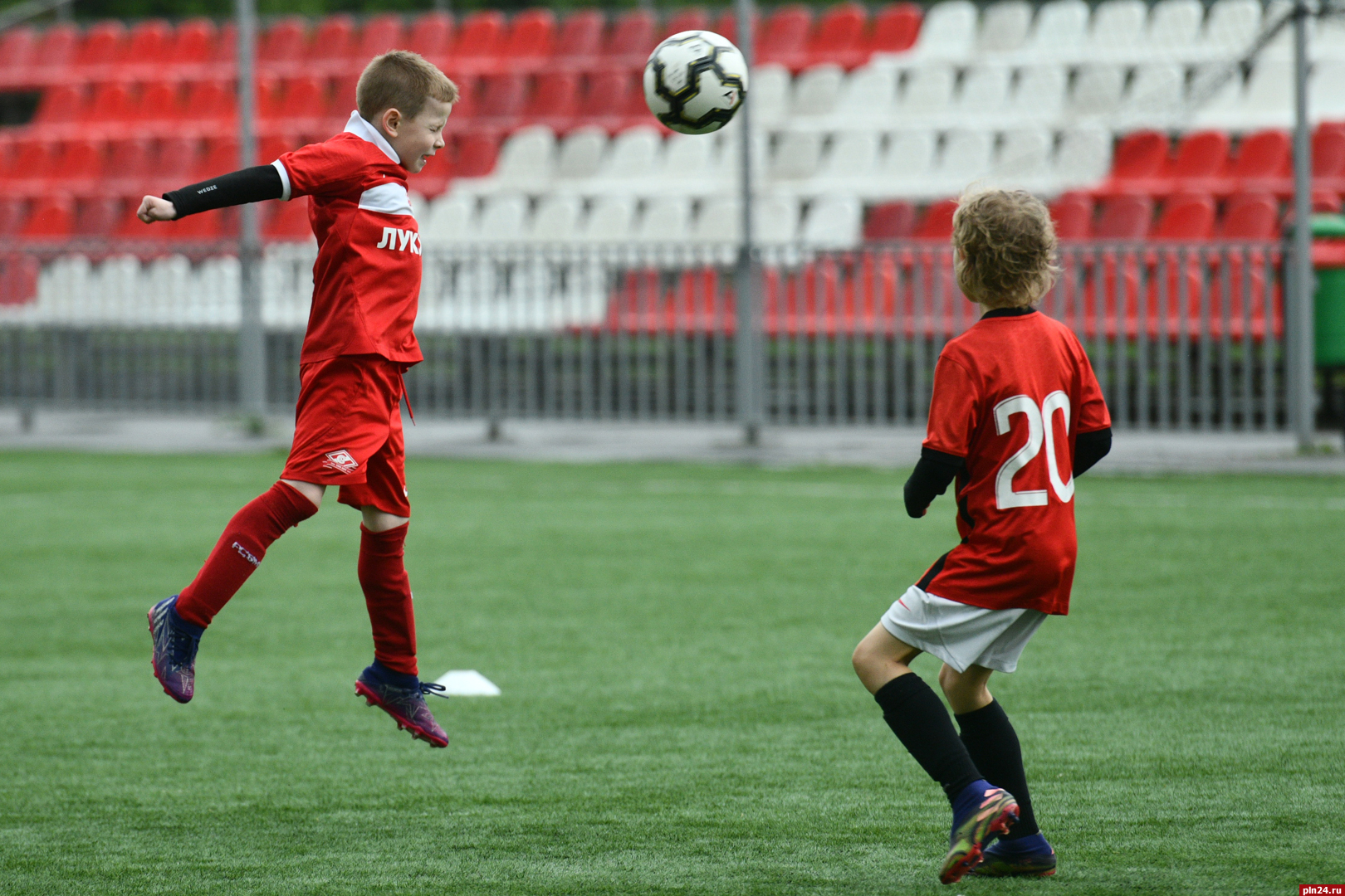 В Пскове проходит детский футбольный турнир с участием московского «Спартака»