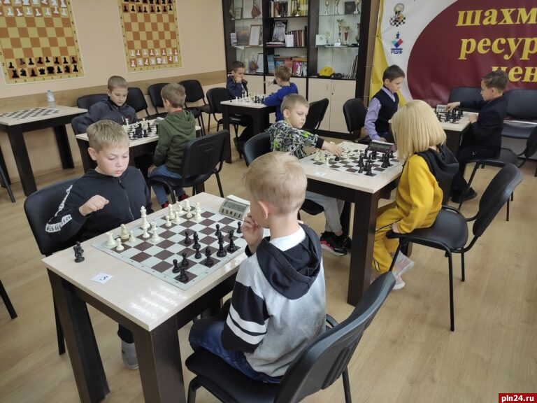 Итоги областной олимпиады по шахматам среди второклассников подвели в Опочке