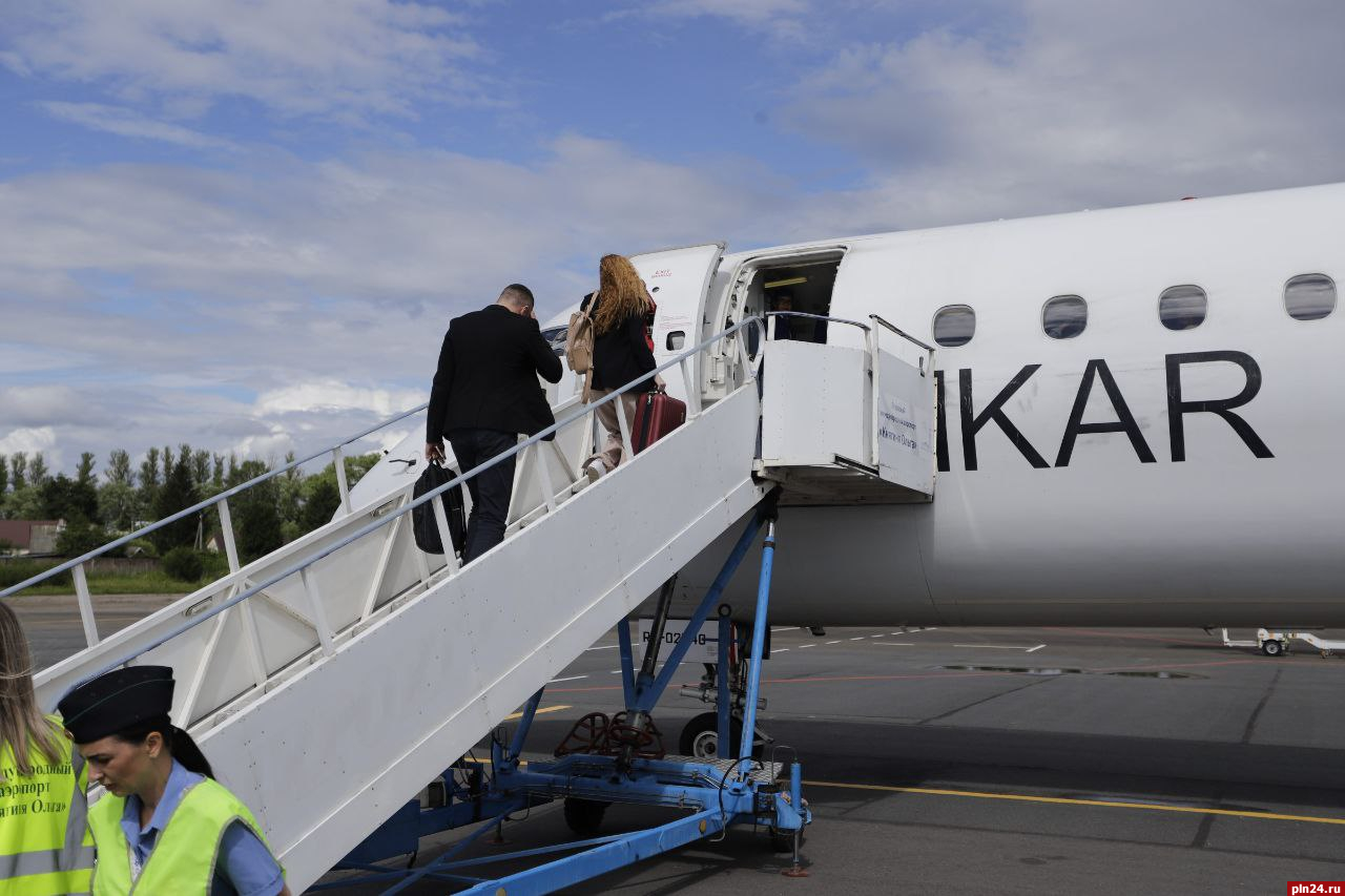Пассажирский самолет вылетел из Пскова в Минск. ФОТО