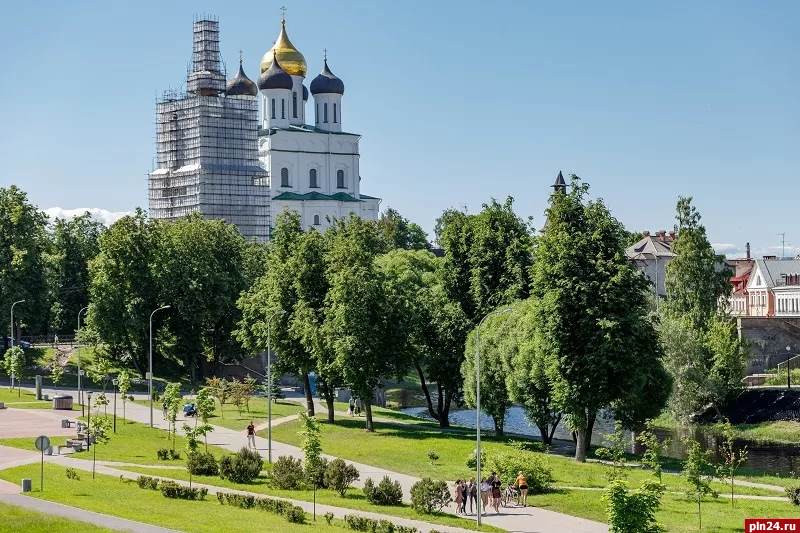 Грозы и жара до +33 градусов ожидаются в Псковской области 6 августа