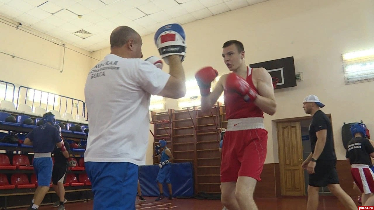 Пскович одержал победу над сербским боксером