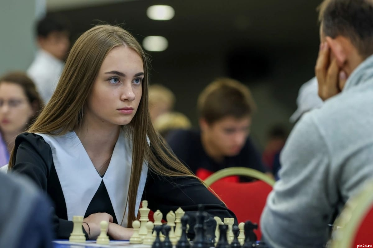 Воспитанники спортшколы «Бригантина» отличились на соревнованиях по шахматам в Пскове