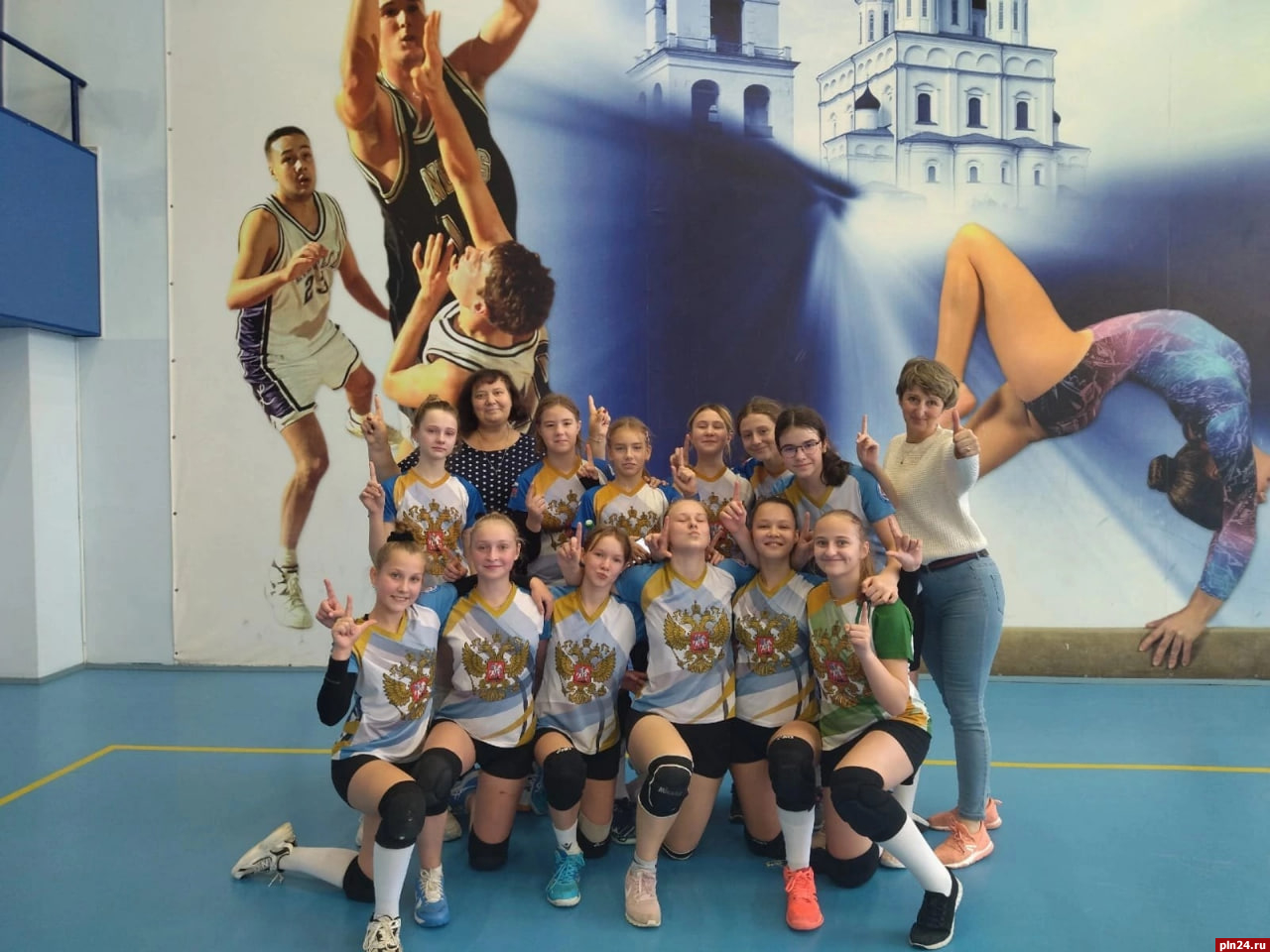 Первенство Псковской области  по волейболу состоялось среди юношей и девушек до 14 лет