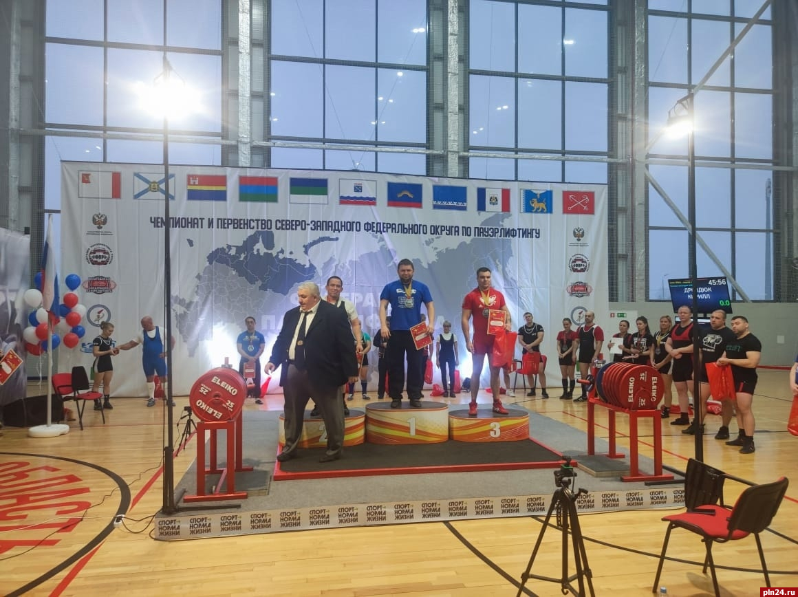 Псковичка победила на чемпионате СЗФО по пауэрлифтингу в категории «ветераны»