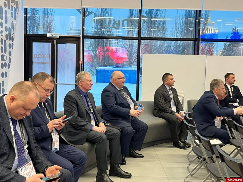 Участники псковской делегации на форуме в Москве ознакомились с новыми возможностями инициативного бюджетирования