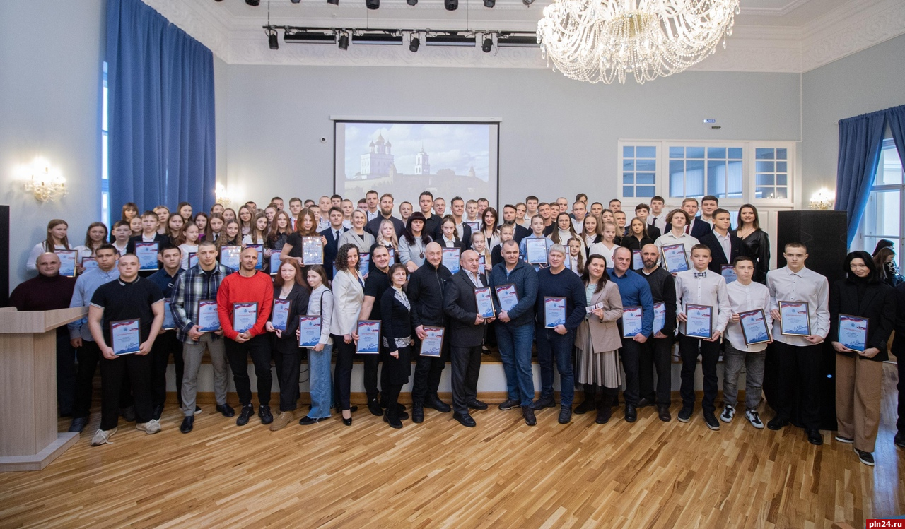 Более 100 наград получили псковские спортсмены