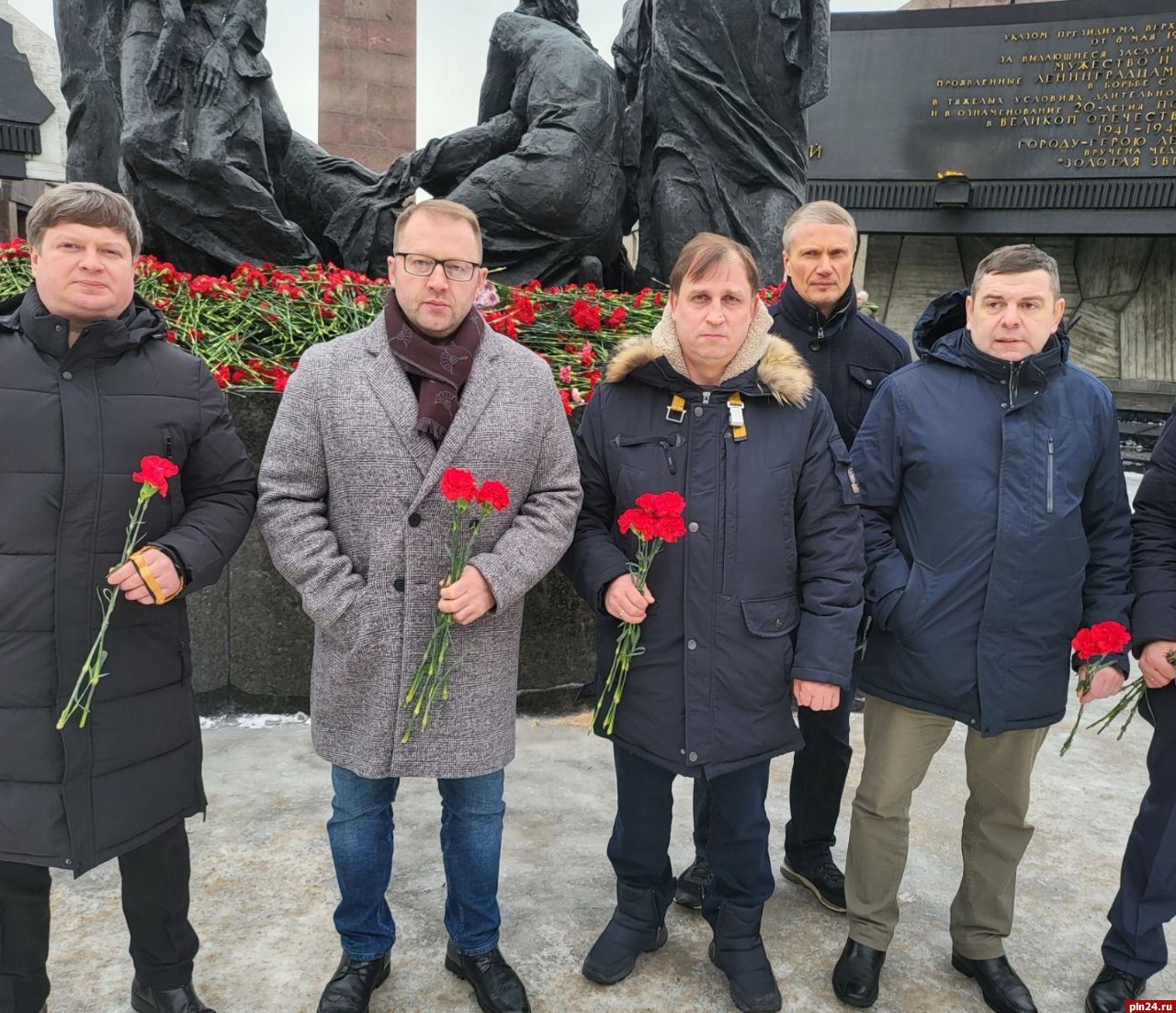 Сергей Вострецов: Подвиг героических жителей блокадного Ленинграда никогда не померкнет