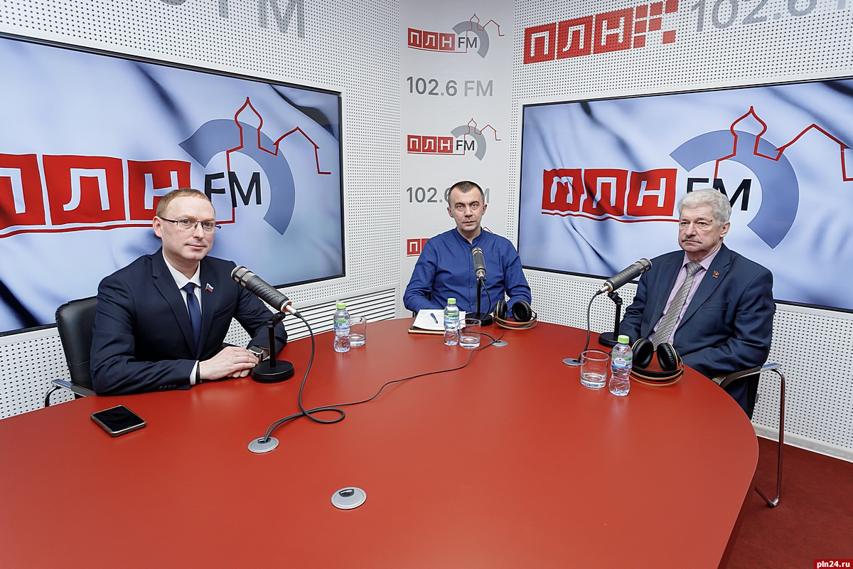 КПРФ и ЛДПР не поделили «трудовой народ» в эфире «ПЛН FM»