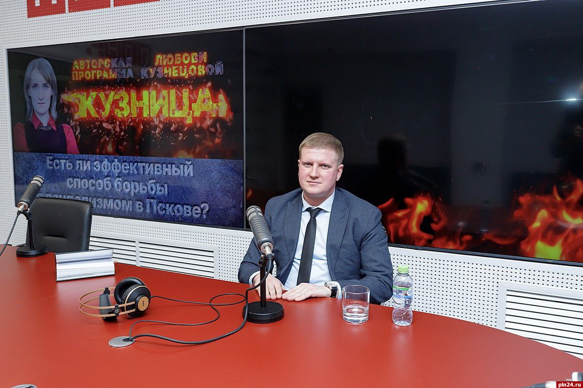Андрей Ульянов: Все благоустроенные уголки Пскова в опасности из-за вандалов