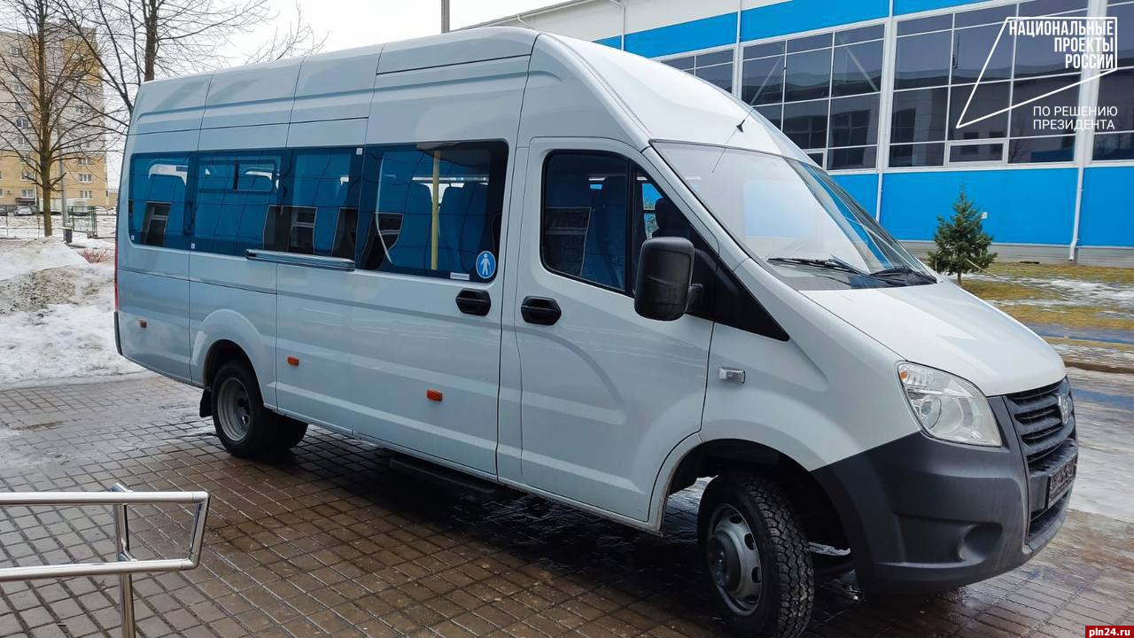Новый микроавтобус появился у спортивной школы «Олимп»