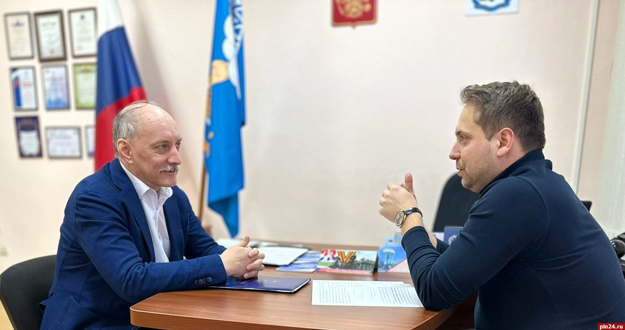 Дмитрий Шахов обсудил подготовку своего годового доклада с Андреем Маковским