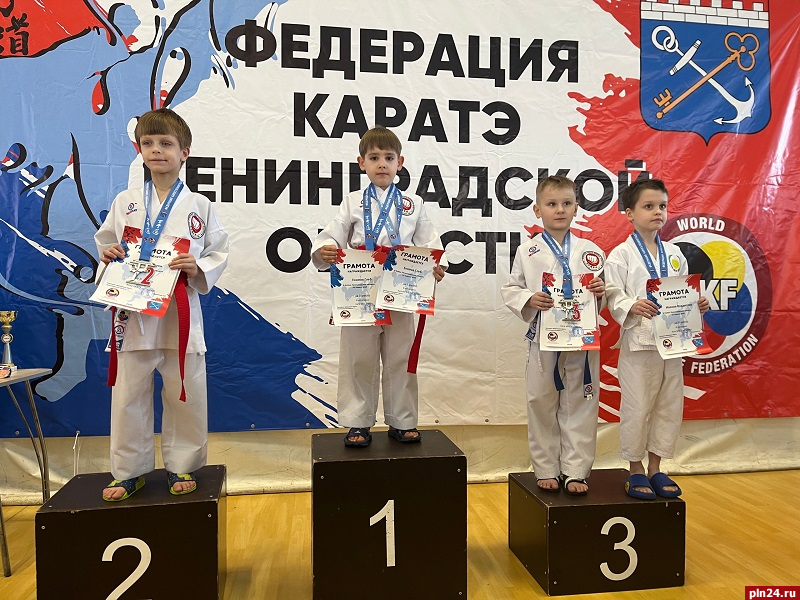 Псковские каратисты приняли участие в двух выездных турнирах
