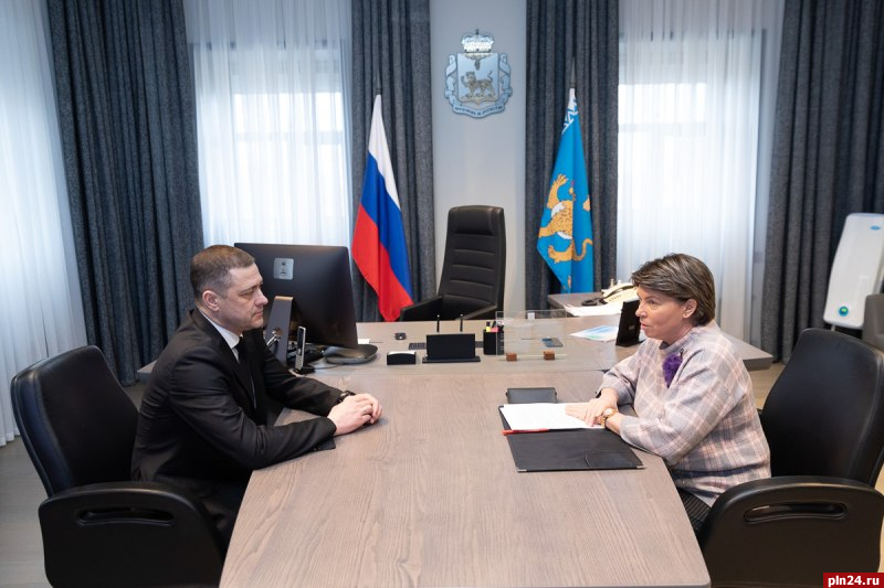 Подготовку медицинских кадров для Псковской области обсудил губернатор в ходе рабочей встречи