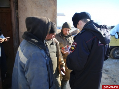 Почти 160 правонарушений в сфере миграции выявили псковские полицейские