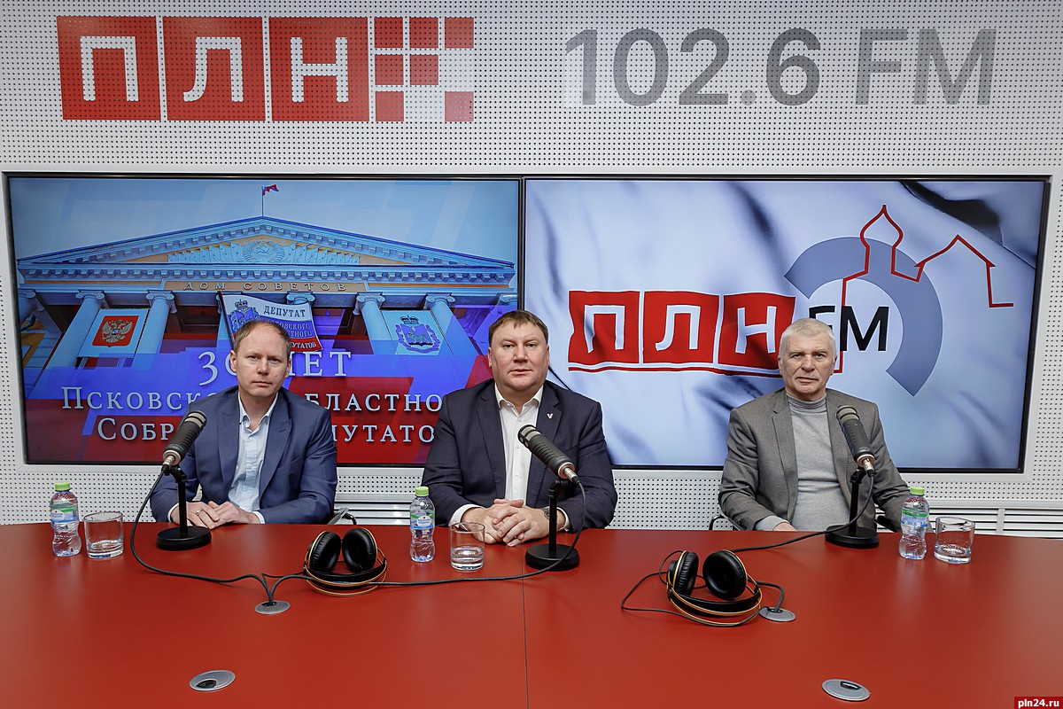 Депутаты четвертого созыва об аграриях в Собрании и усилении роли партии