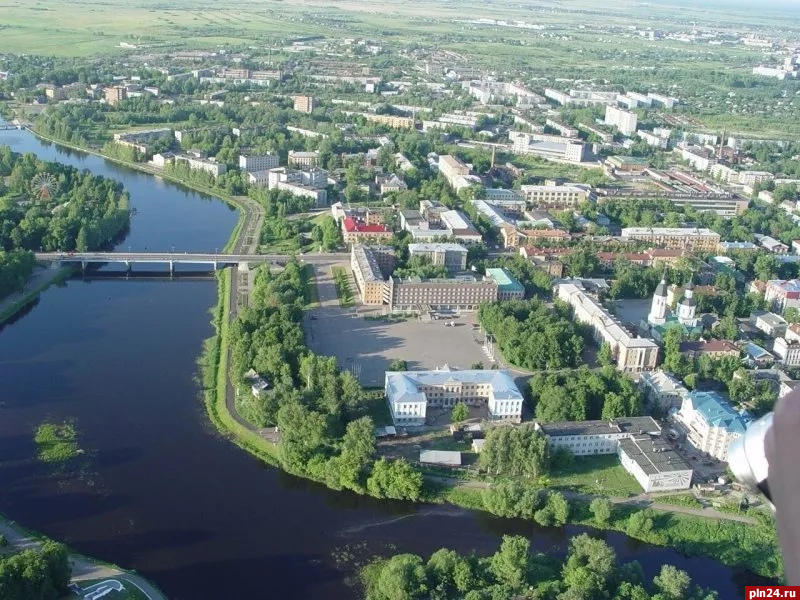 Николай Козловский: Молодёжь в Великие Луки переезжает достаточно активно