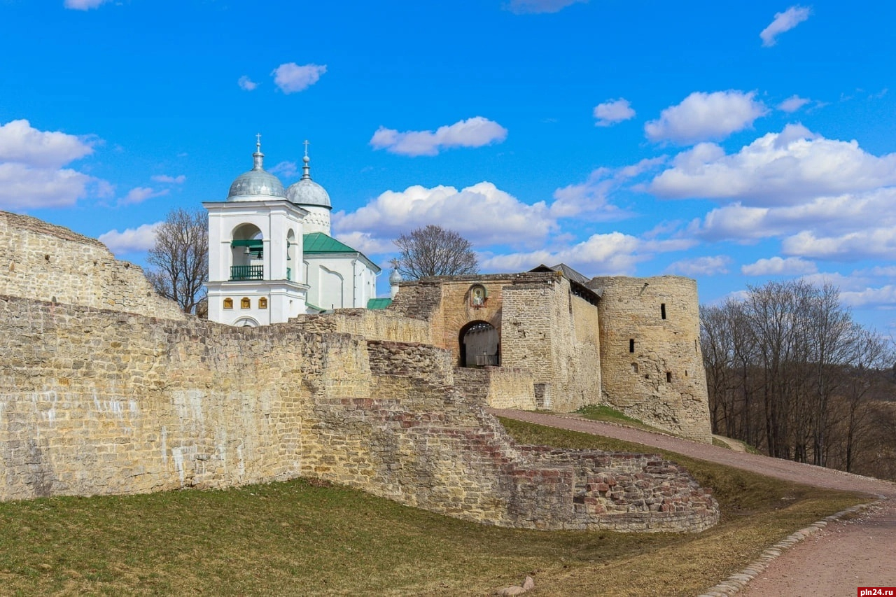 Музей-заповедник «Изборск» перейдет на летний режим работы с 28 апреля