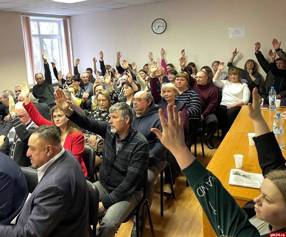 В Гдовском районе поддержали преобразование муниципалитета в округ