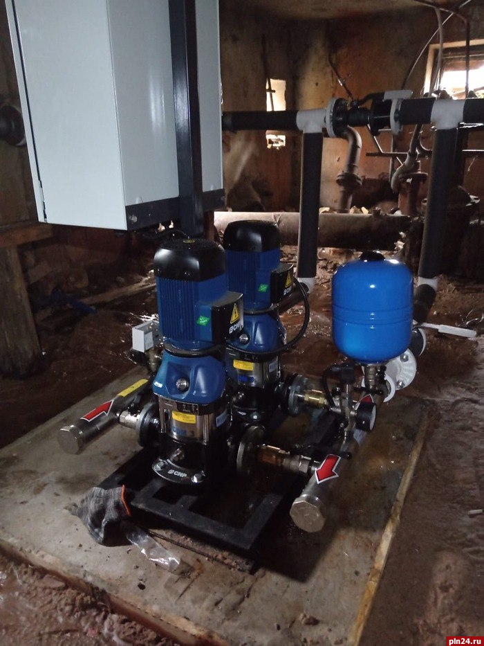 Систему водоснабжения заменили в многоквартирном доме на улице Карбышева в Пскове