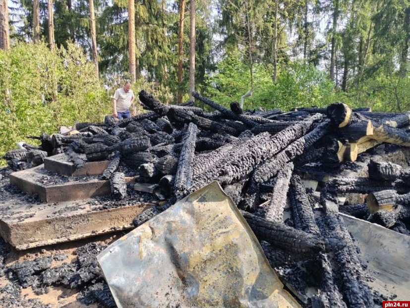 Дважды сгоревшая часовня: какие легенды ходят вокруг Духовой горы в Псковской области