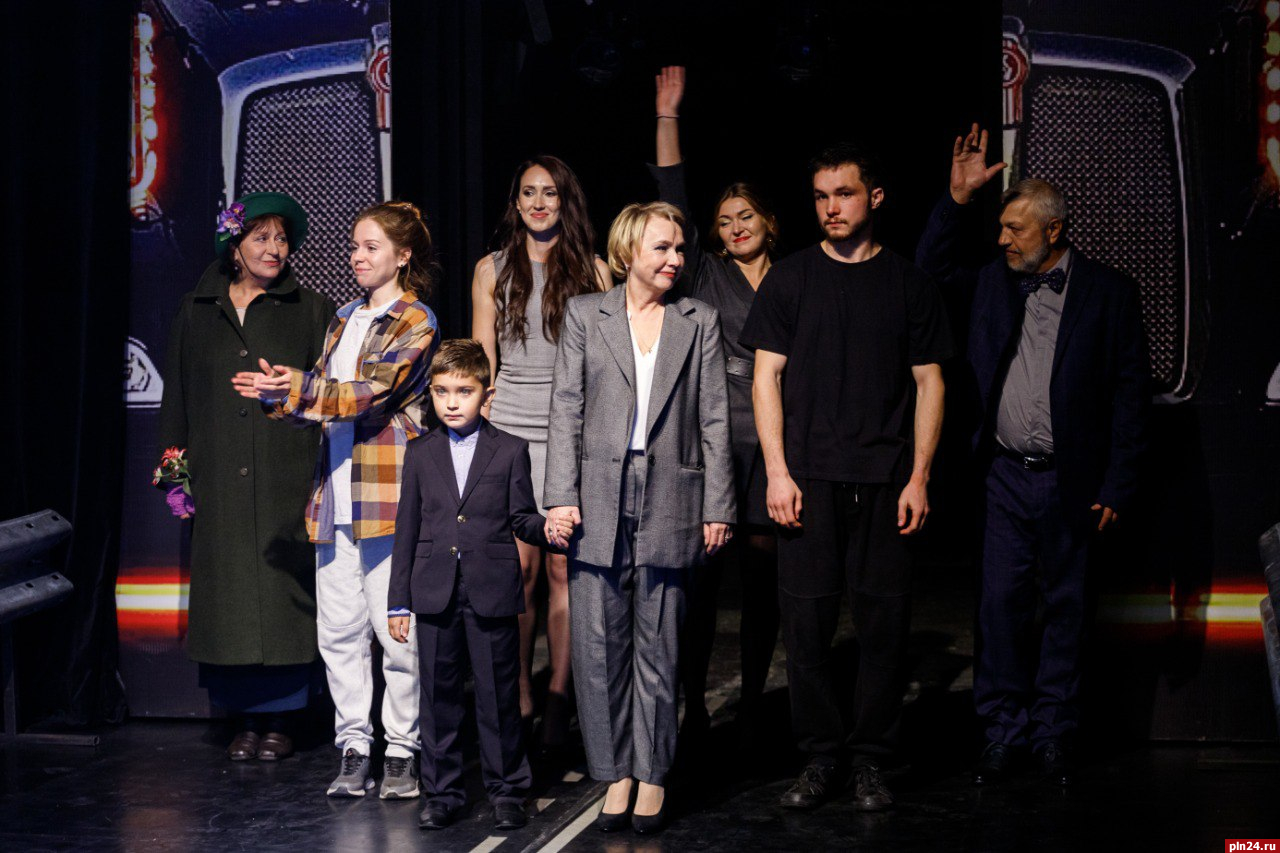 Прощальный показ спектакля «Жанна» состоится в Псковском театре драмы