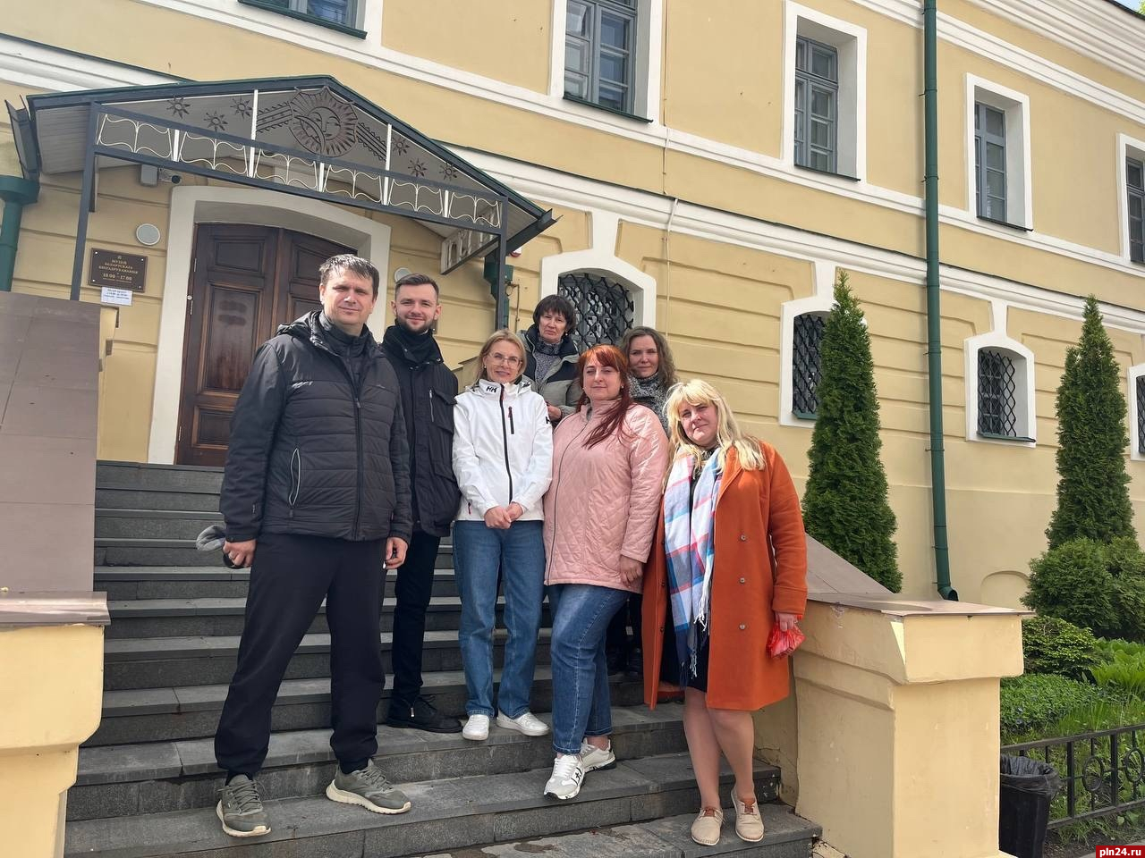 Члены псковских профсоюзов побывали на экскурсии в Полоцке