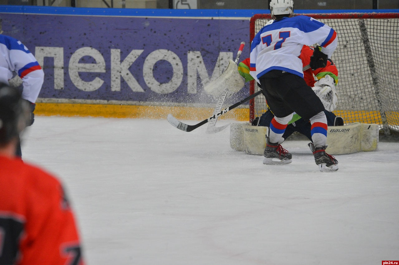 Пять хоккейных команд поборются за «Кубок Победы» в Пскове