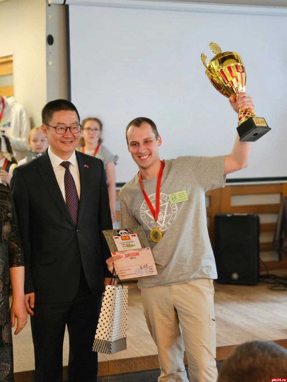 Псковский анестезиолог стал чемпионом Кубка Генконсульства Китая по сянци