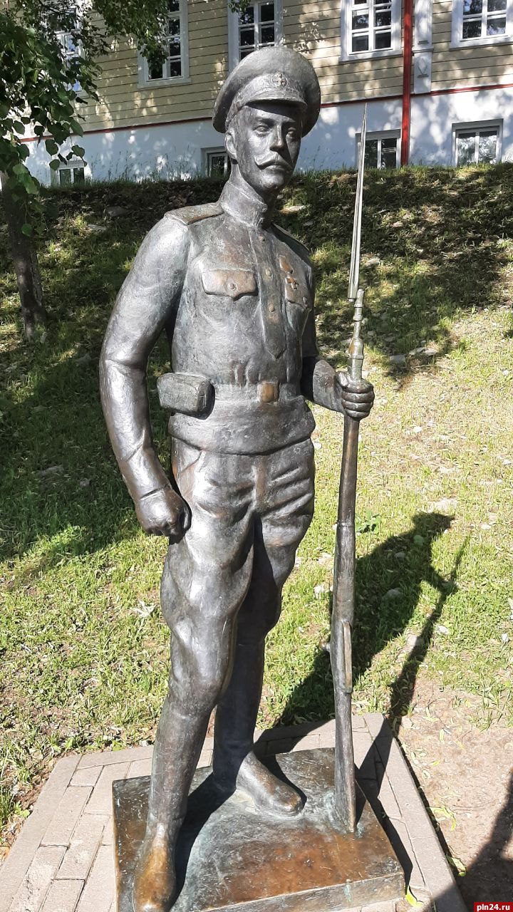 Камеры видеонаблюдения установят в псковском парке «Милевка» и у памятника солдату Первой мировой