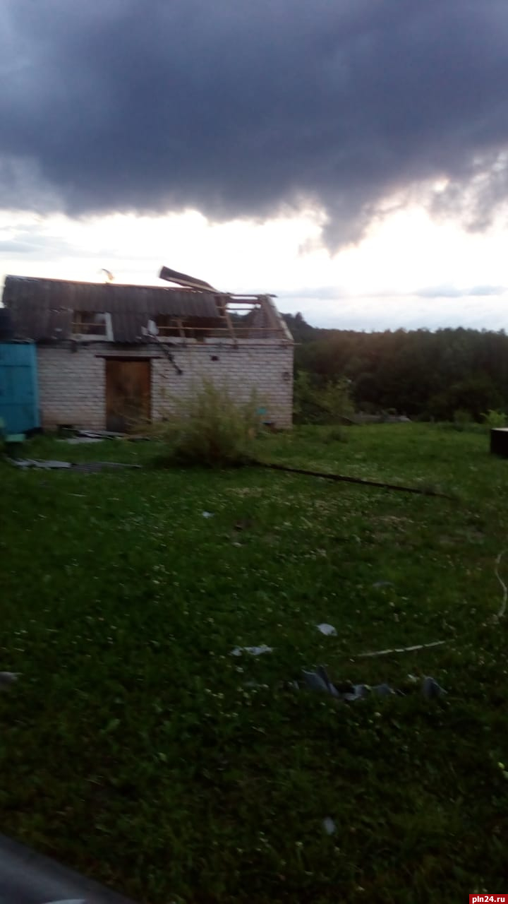 Почти в 40 невельских деревнях нарушено электроснабжение после торнадо