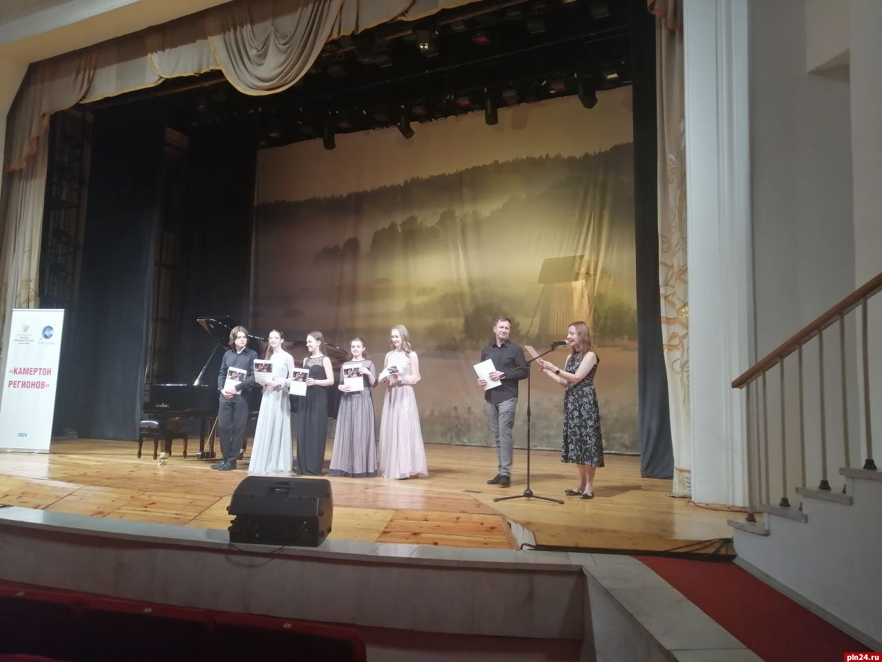 Юные таланты под эгидой Фонда Спивакова дали концерт в «Михайловском»