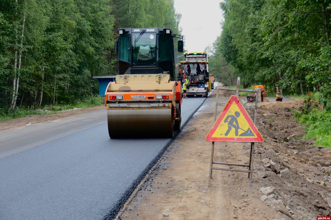 Псковавтодор продолжает ремонт автомобильной дороги Гверстонь – Крупп – Кулье по дорожному нацпроекту