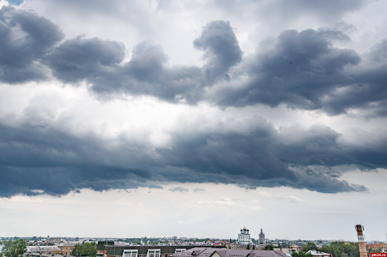 Грозы и кратковременные дожди ожидаются в Псковской области 28 июля