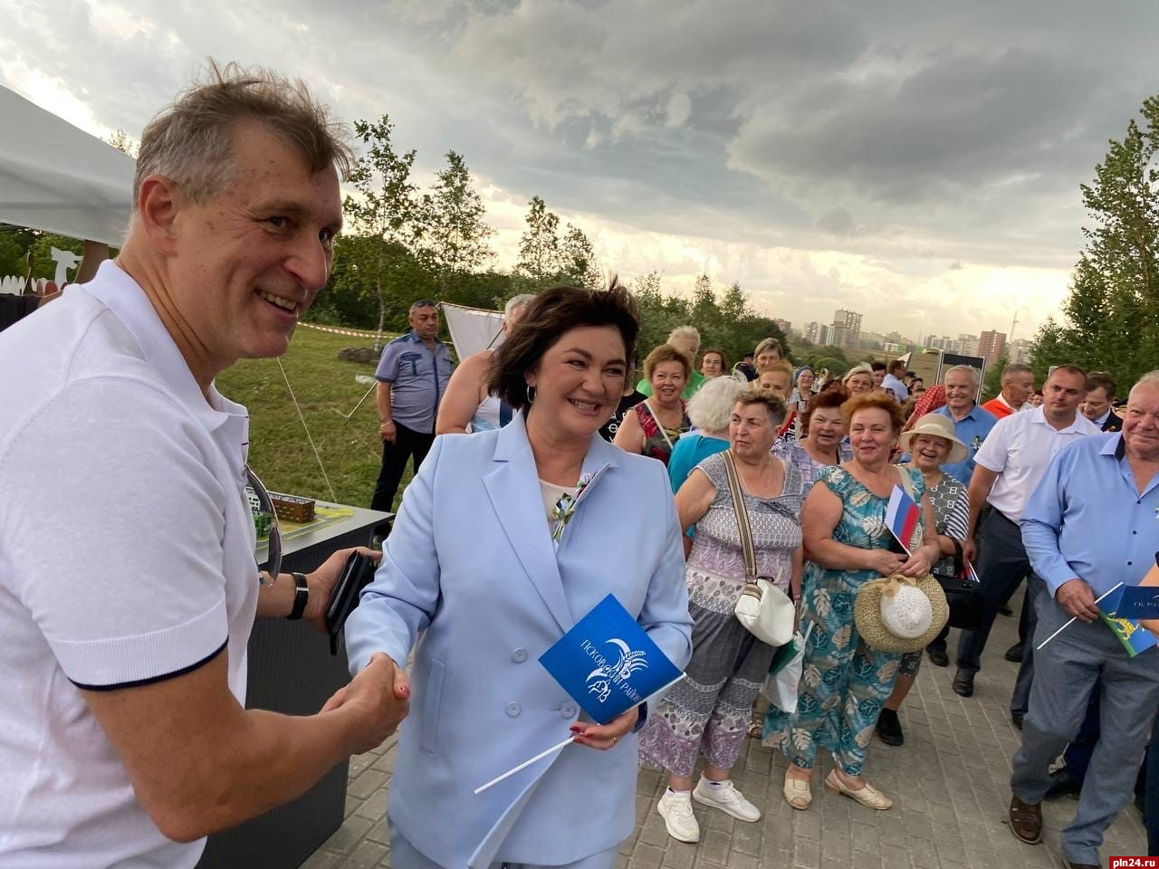 «Дождик не помеха»: в Псковском районе продолжаются  праздничные мероприятия в честь 80-летия освобождения