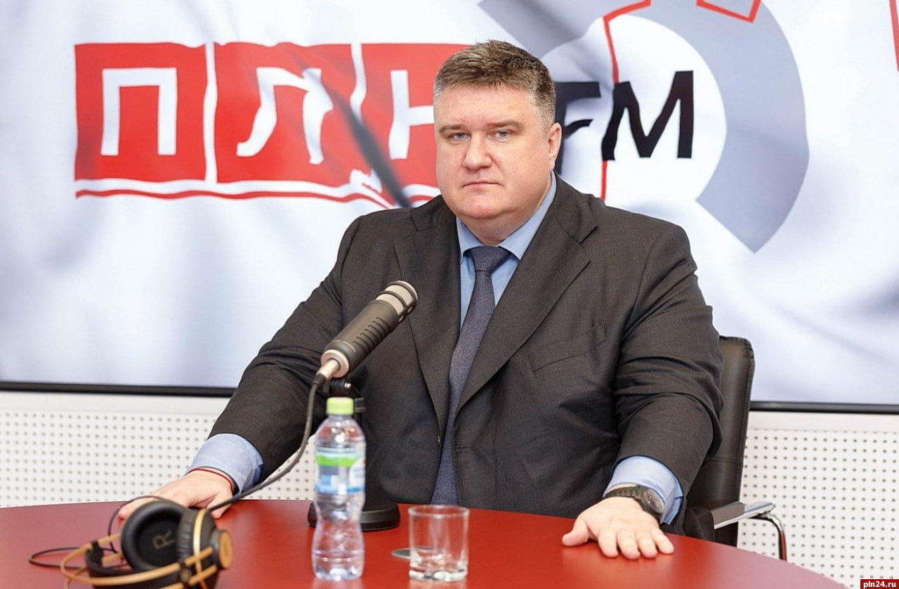 Александр Борисов о новых законах, комиссии по контролю за реализацией госпрограмм и задачах на осеннюю сессию