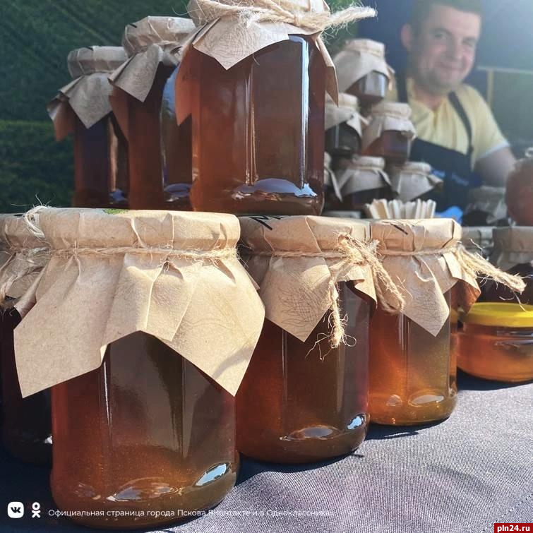 Ярмарка меда пройдет в Пскове с 9 по 11 августа