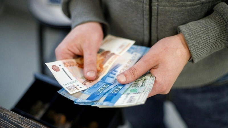 Псковская область заняла 74-е место в рейтинге регионов РФ по доле высокооплачиваемых работников