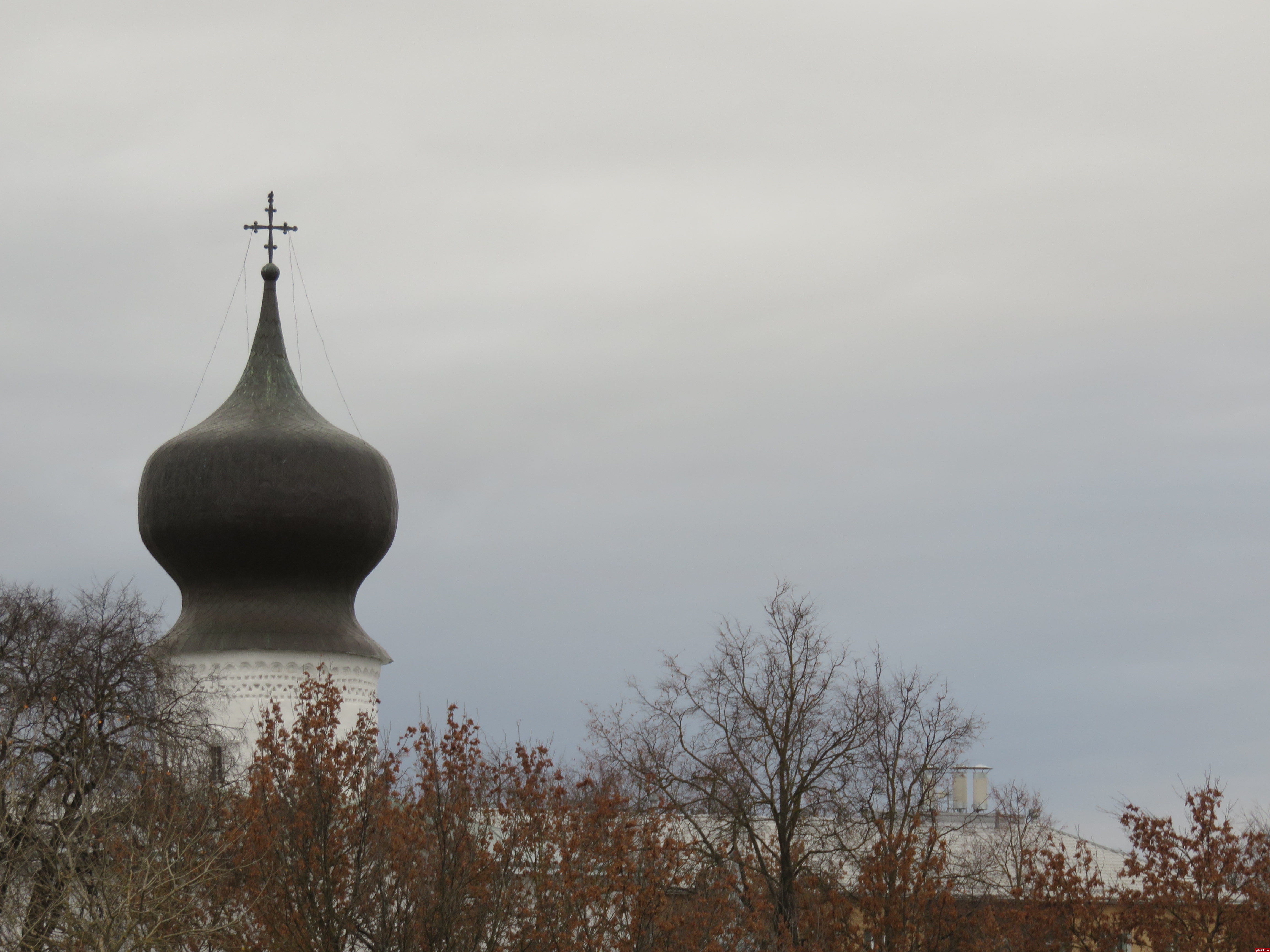 Псков храм голубой