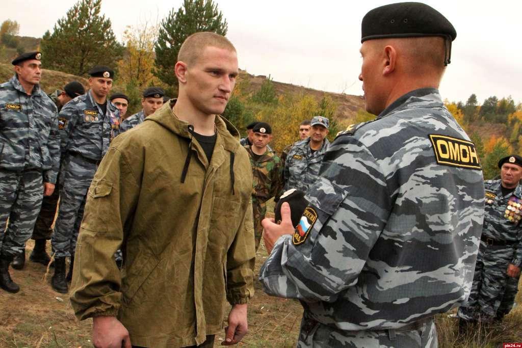 Черные береты омон песня