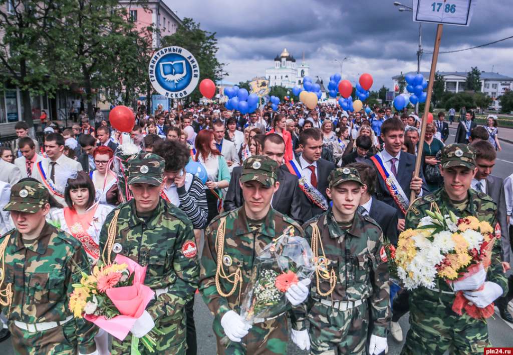 Фото Андрея Кокшарова