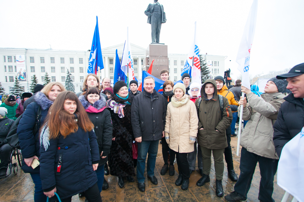 Акции пскова. Акция мы помним в поддержку спортсменов. Фото поддержка России в Пскове сегодня новости.