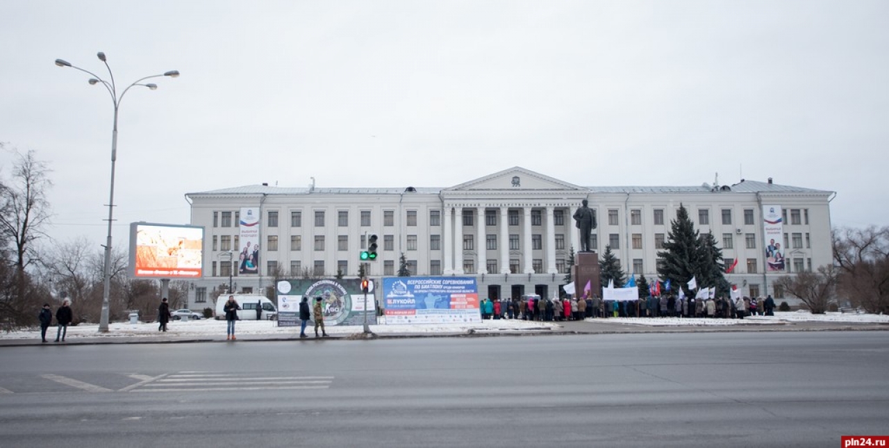 Площадь ленина в пскове